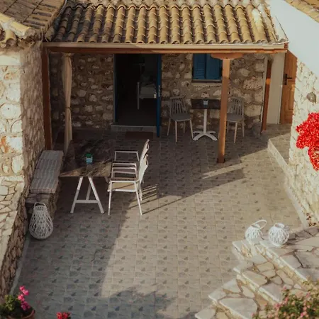 Sea Mansion Lefkada * Nikiana