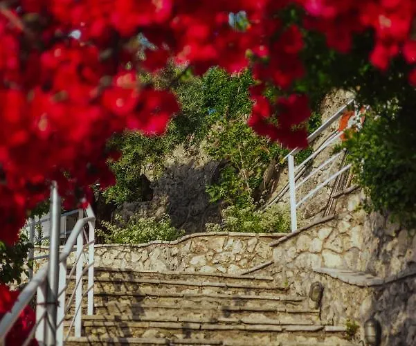 Sea Mansion Lefkada * Nikiana