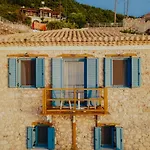 Sea Mansion Lefkada ニキアナ